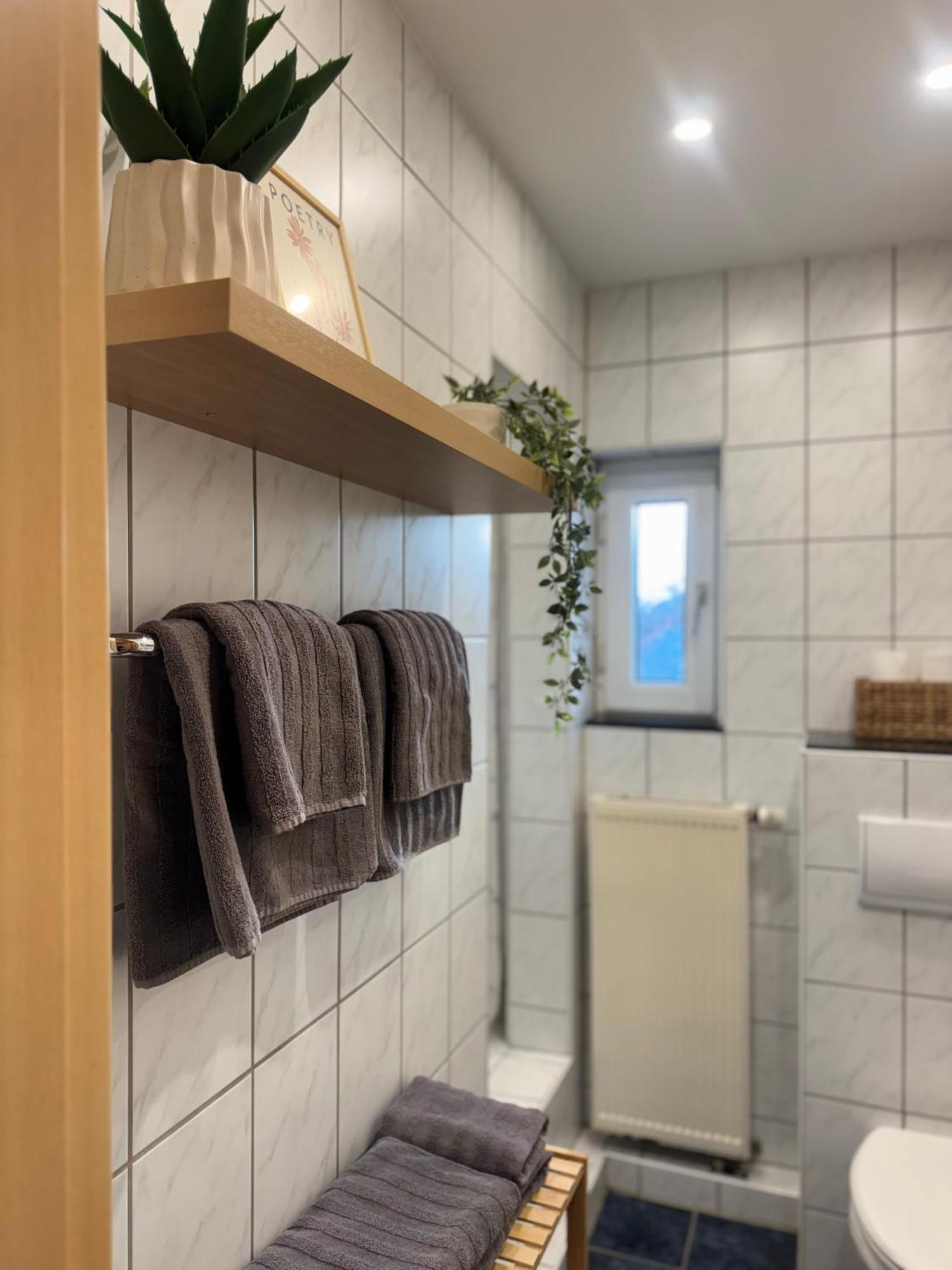 Gemuetliche, Helle Wohnung In Paderborn Exterior foto